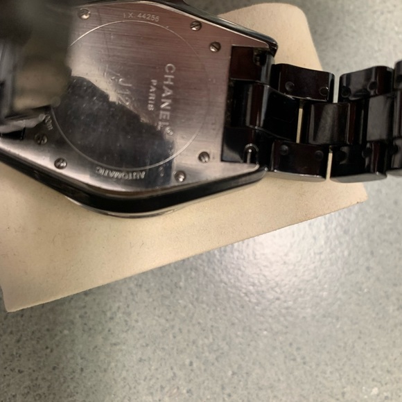 Ladies Chanel J12 automatic watch - Picture 3 of 6